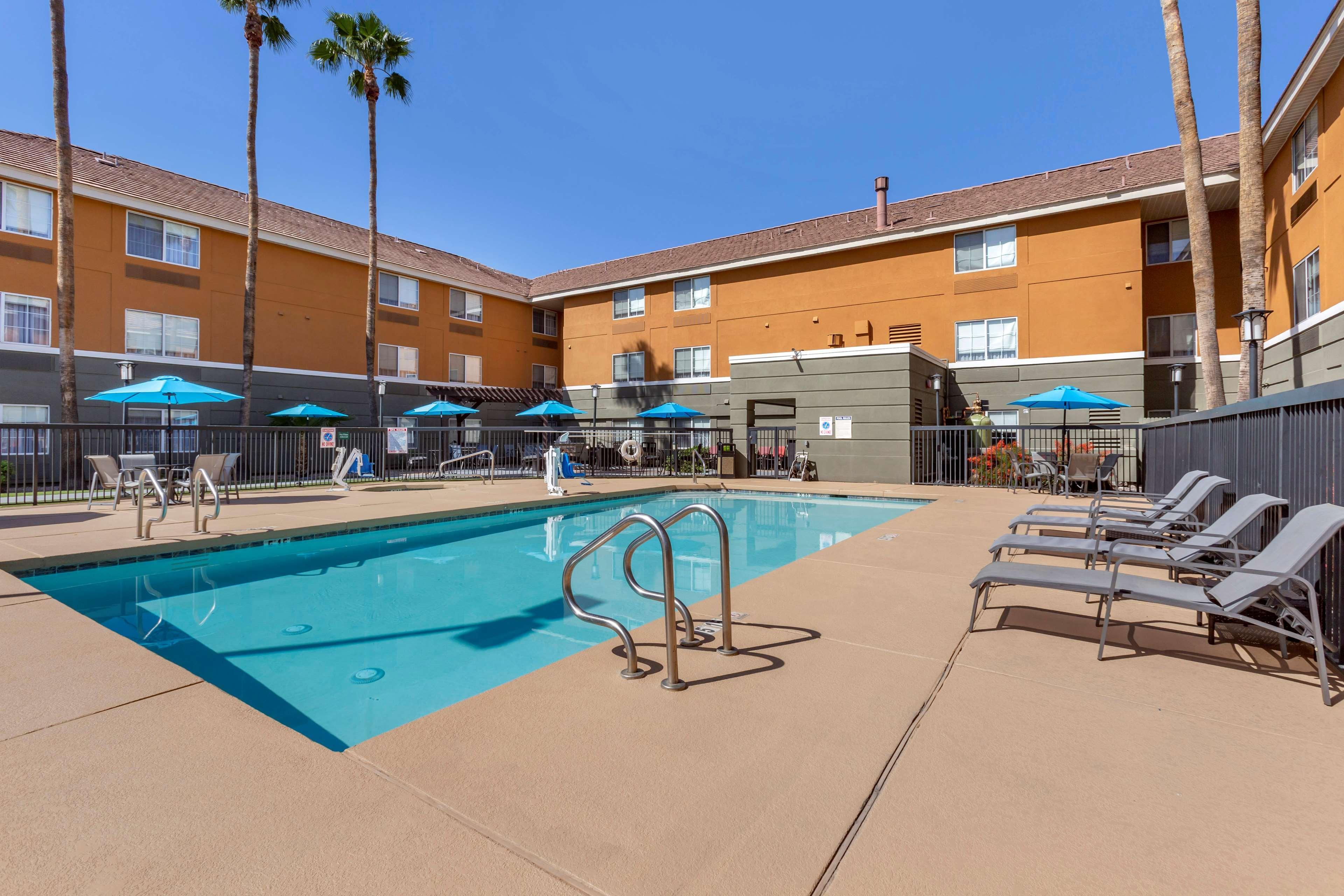 Best Western North Phoenix Hotel Екстер'єр фото
