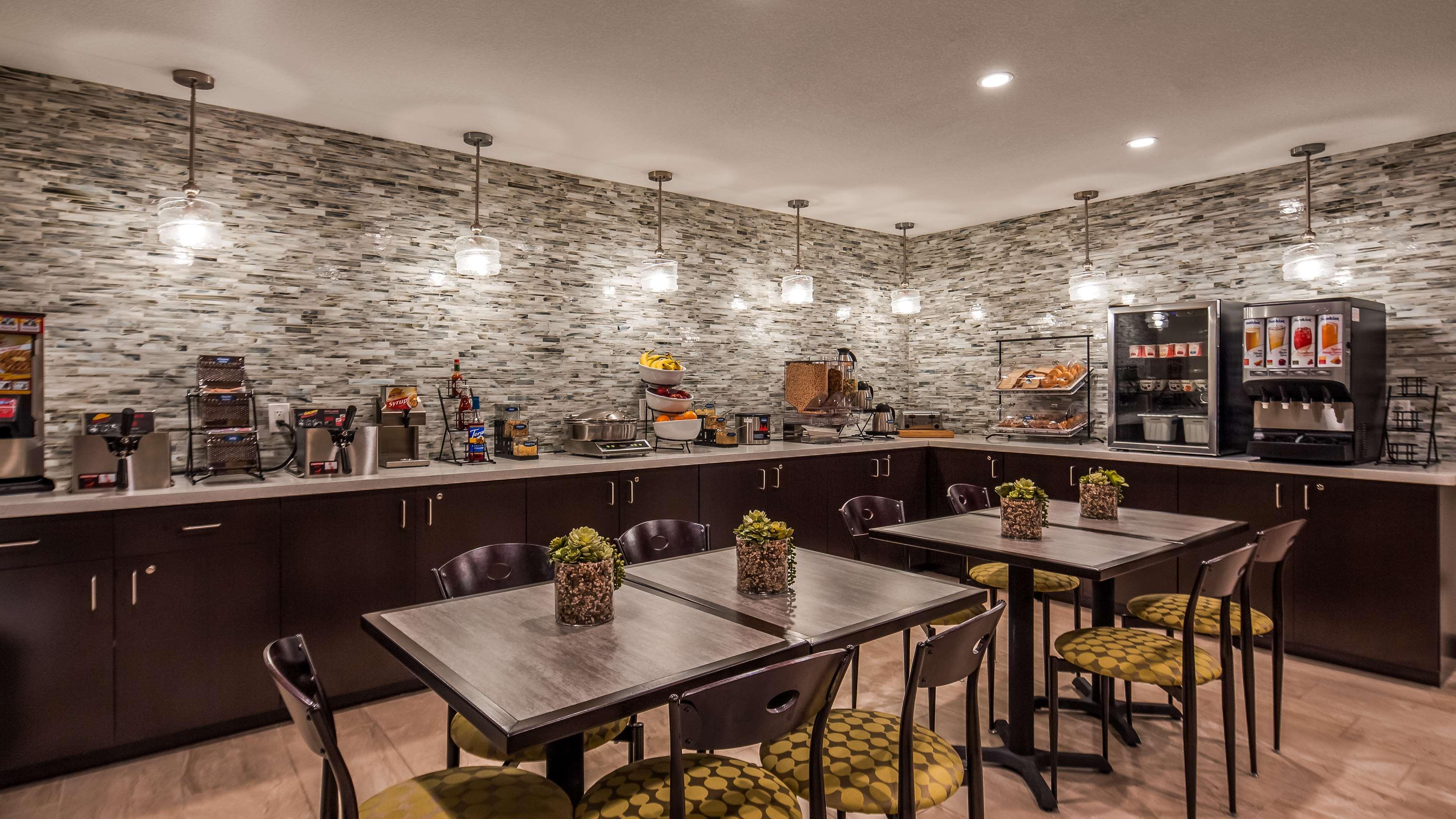 Best Western North Phoenix Hotel Екстер'єр фото