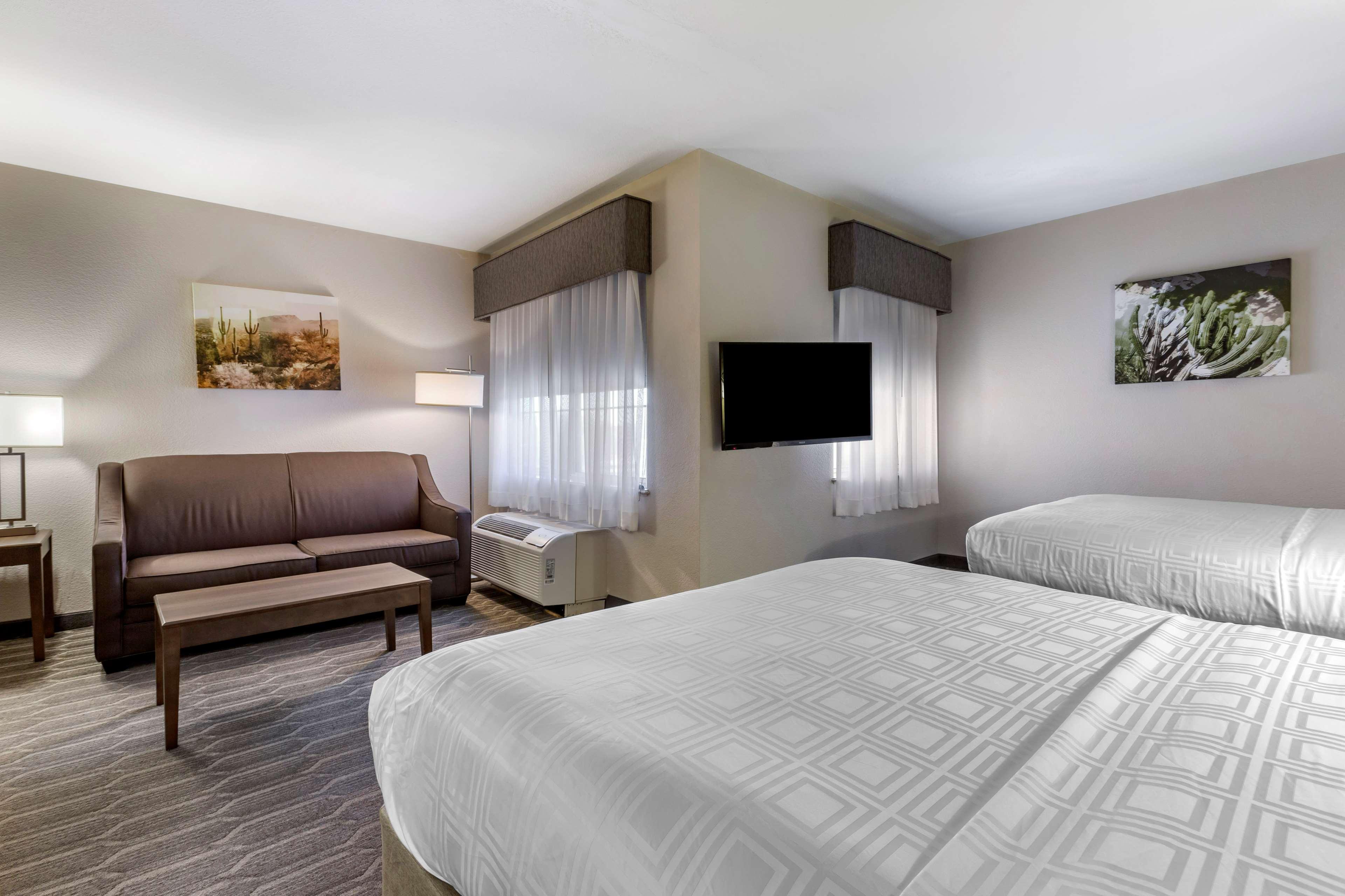 Best Western North Phoenix Hotel Екстер'єр фото