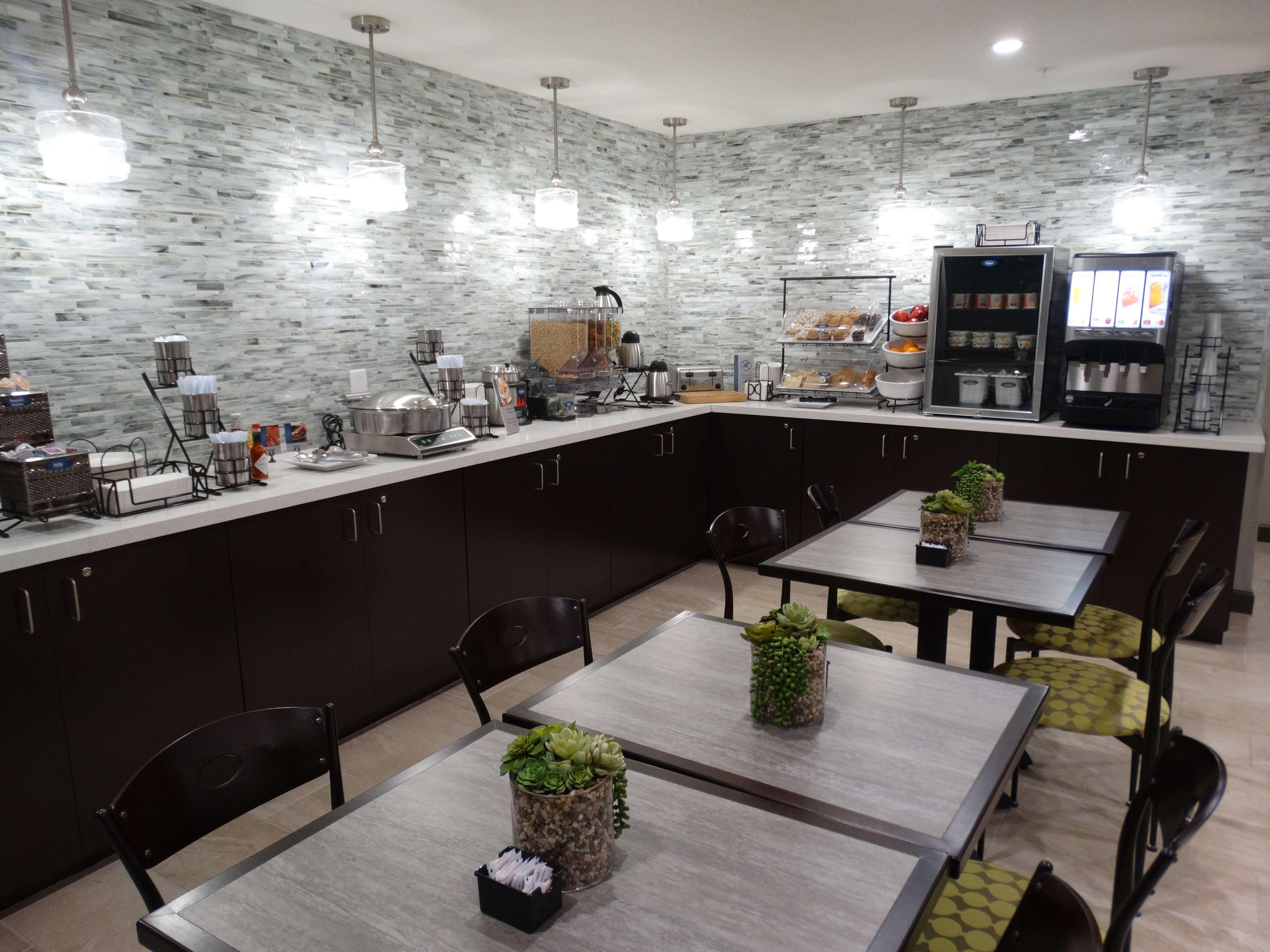 Best Western North Phoenix Hotel Екстер'єр фото