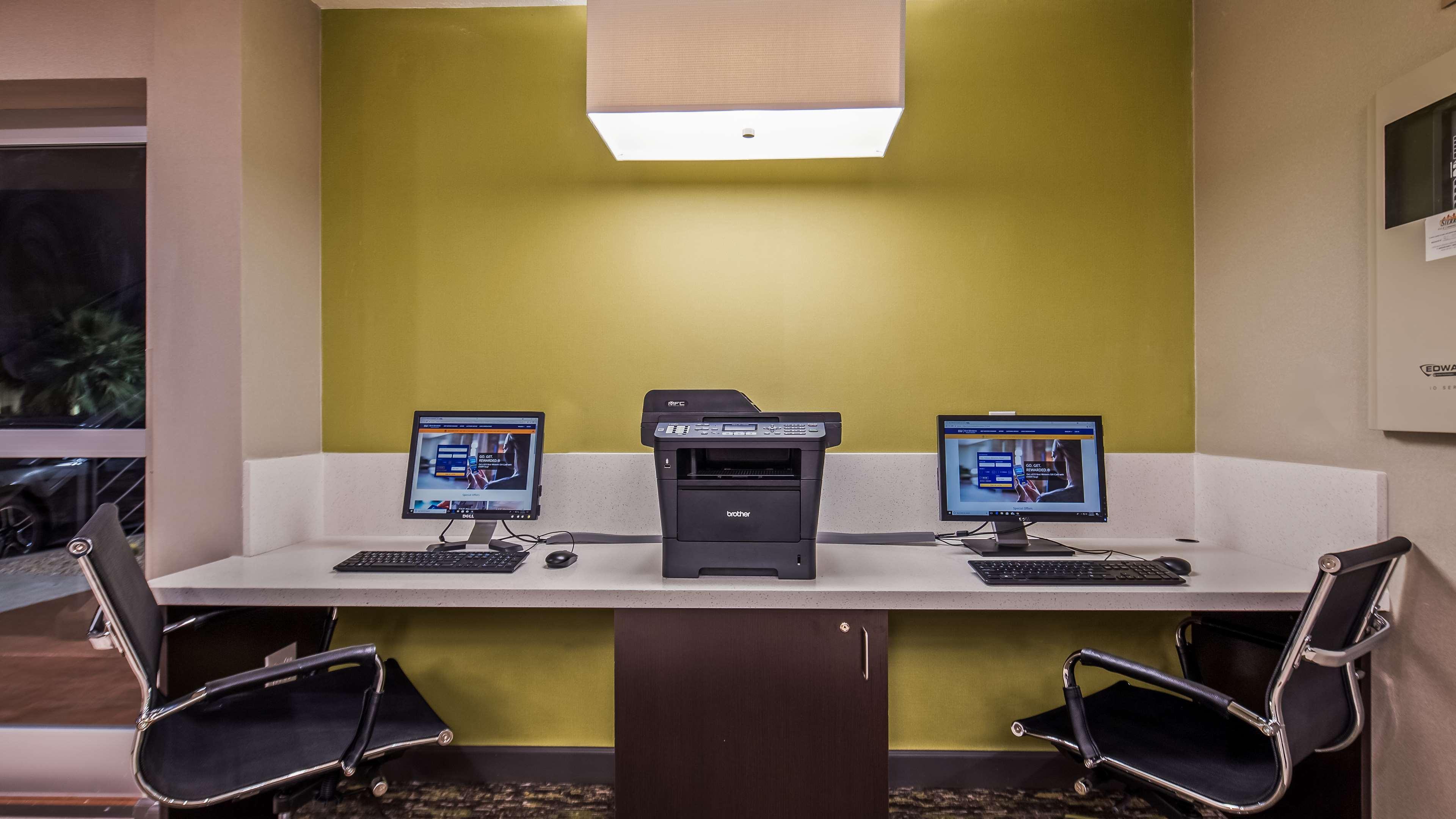 Best Western North Phoenix Hotel Екстер'єр фото