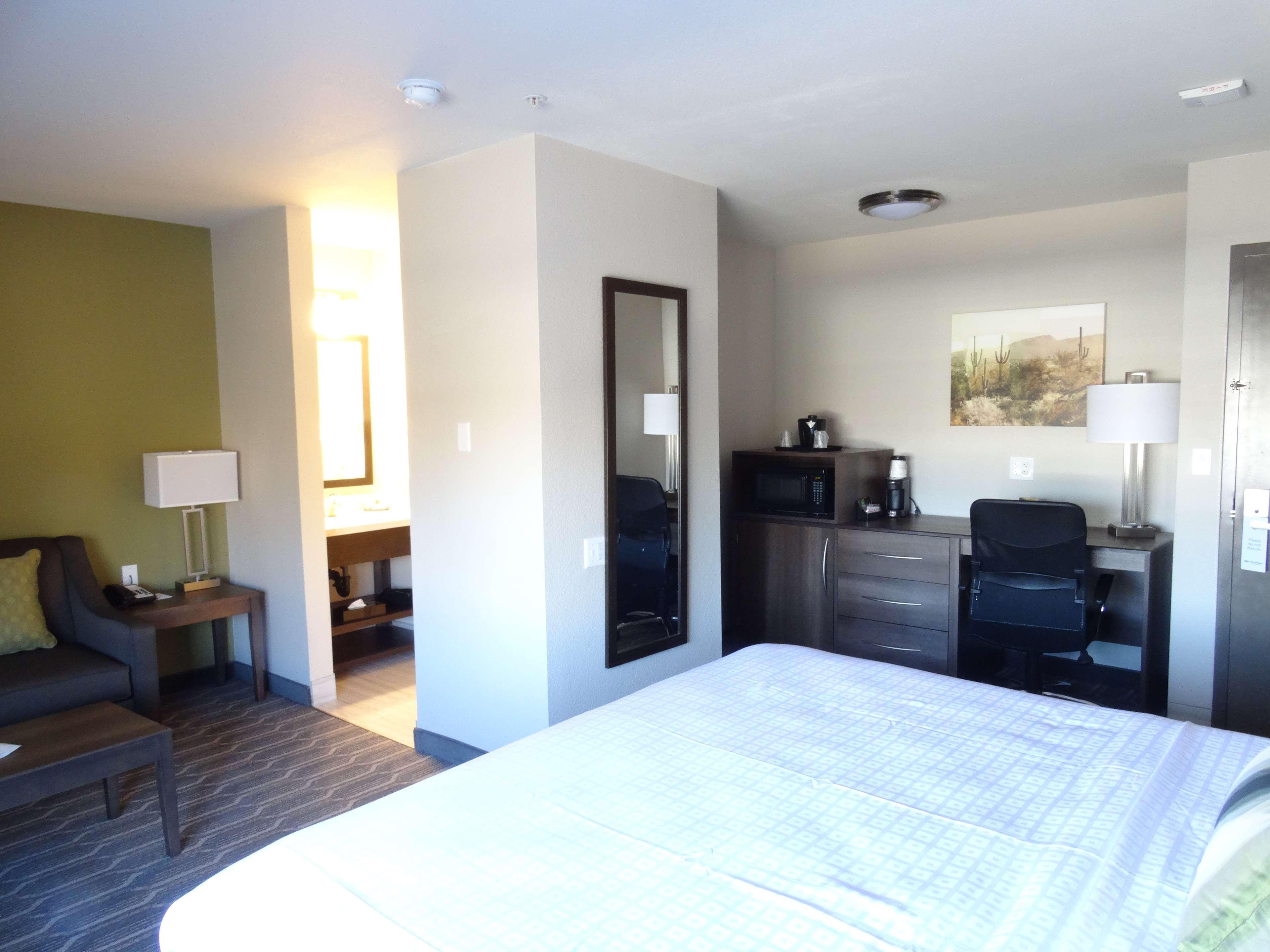 Best Western North Phoenix Hotel Екстер'єр фото